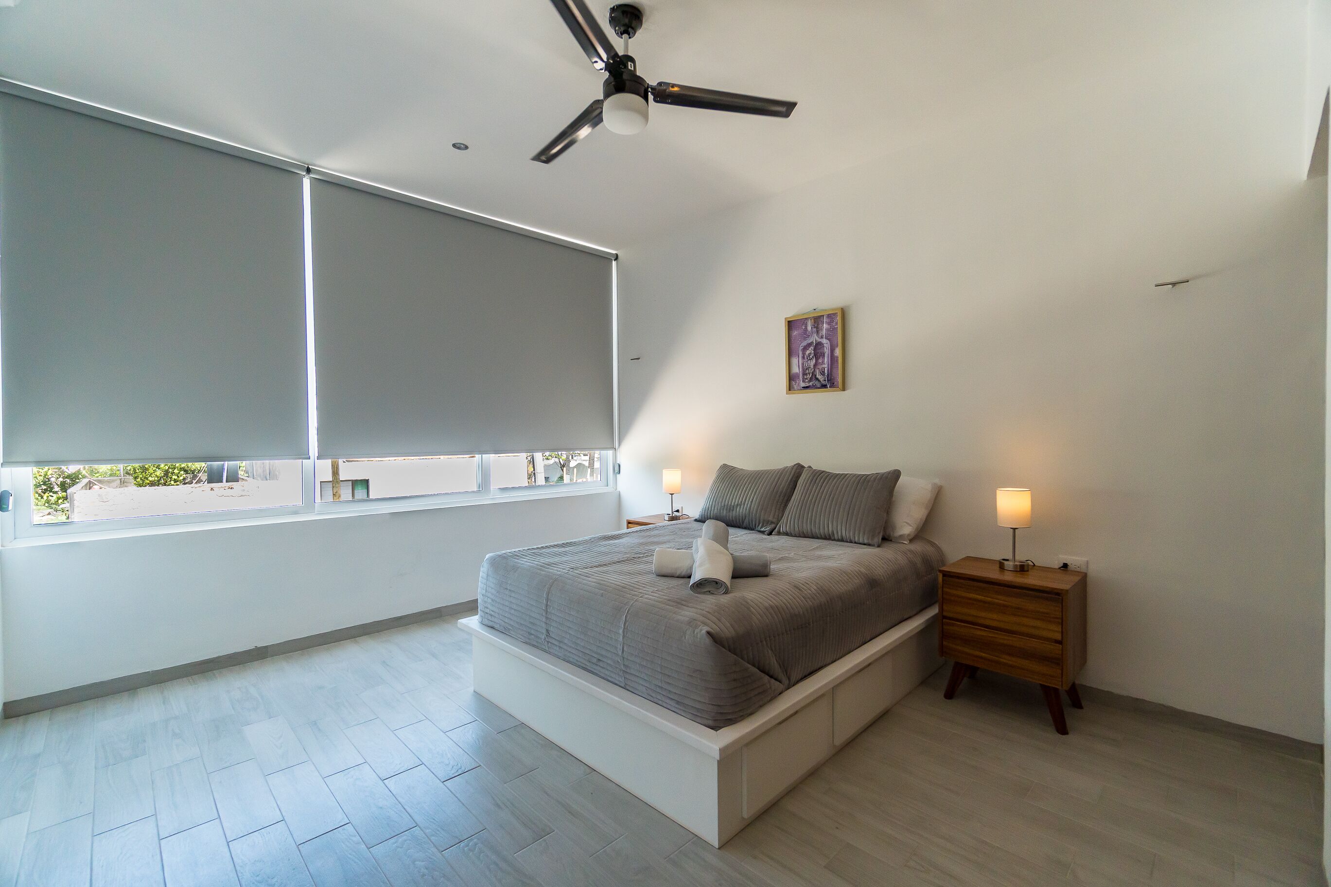 Deluxe House | 3 bedrooms, in-room safe, iron/ironing board, WiFi (free)
