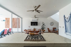 Deluxe House | Private kitchen