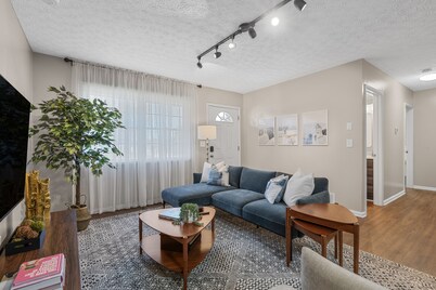 Stylish Home with Game Room and Easy Access to Columbus