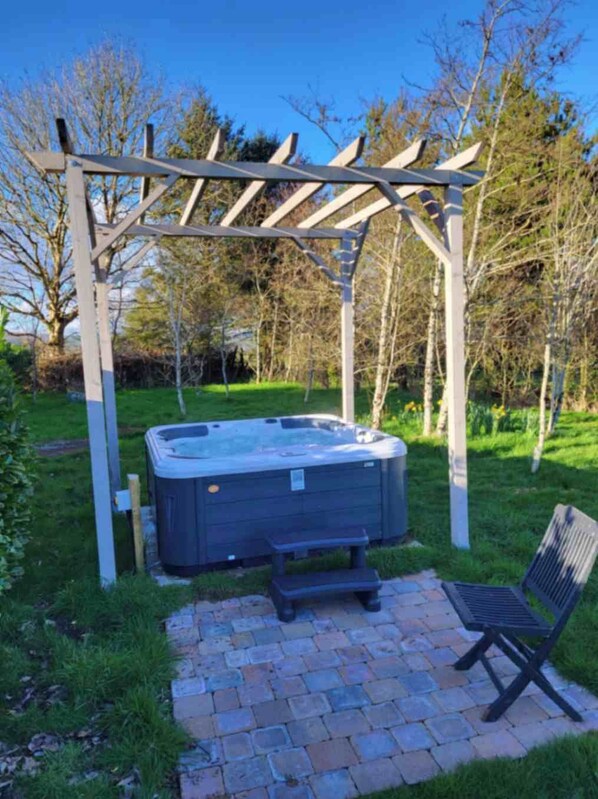 Exterior - Stone Barn (Skibbereen)