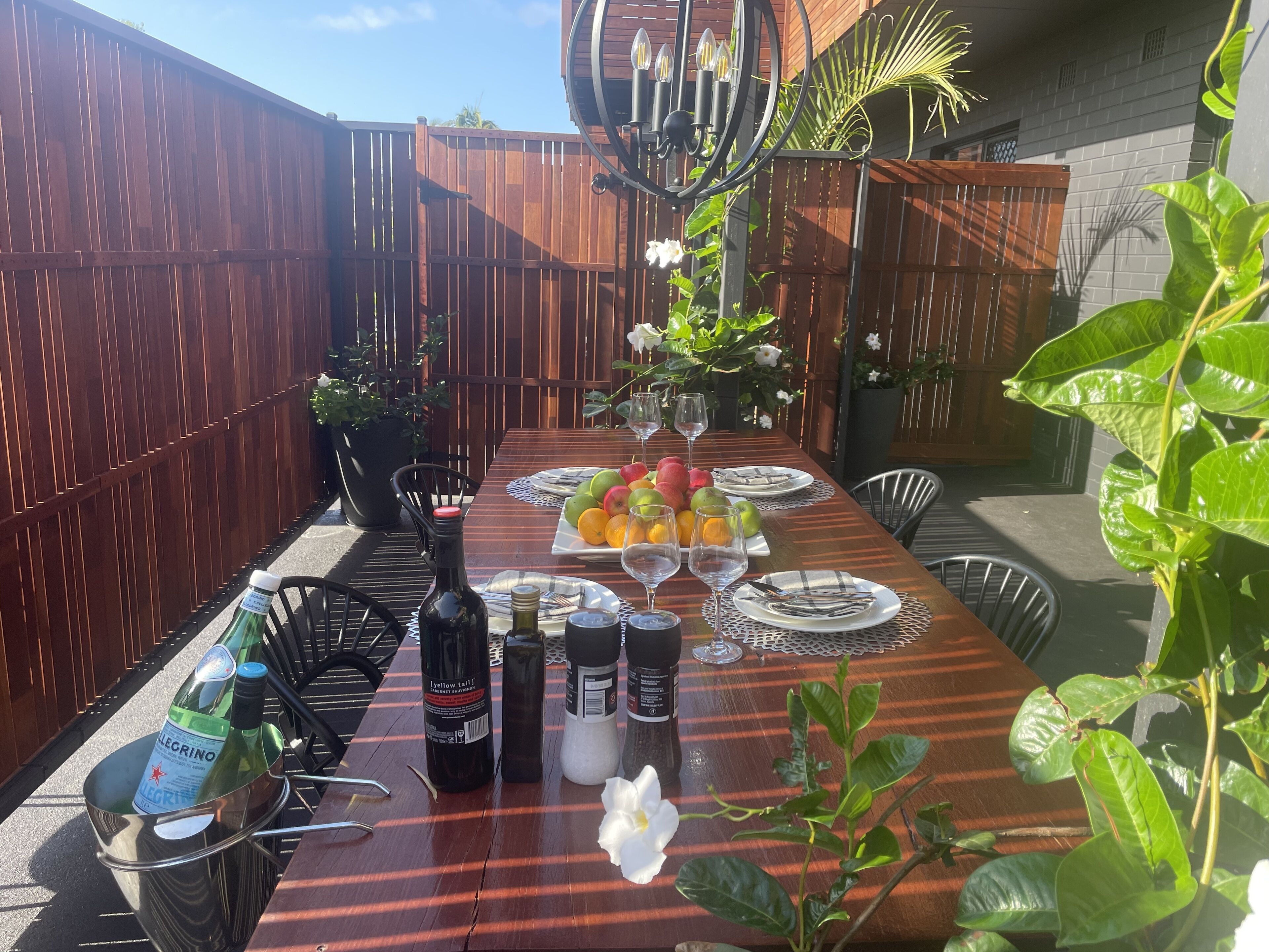Luxury Apartment | Terrace/patio