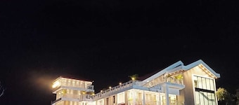 HM Resort