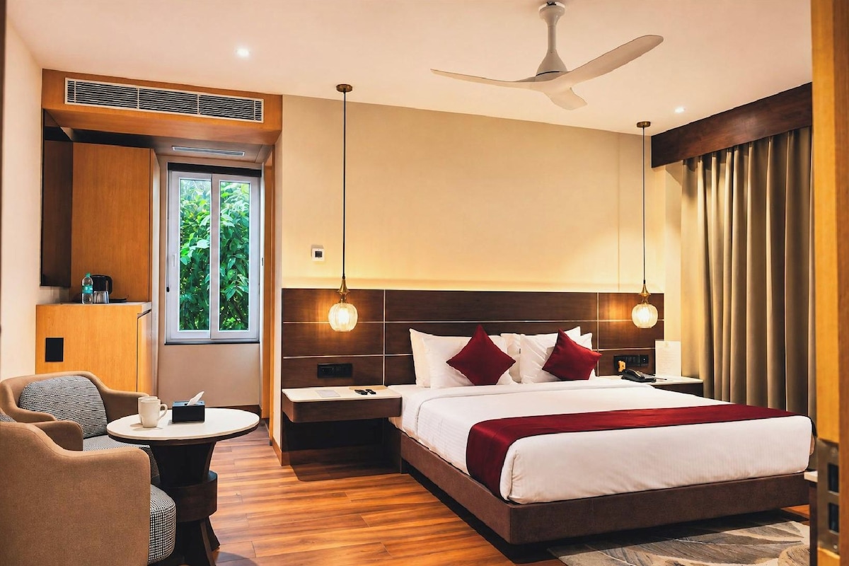 Classic Room | Desk, soundproofing, WiFi (free), bed sheets