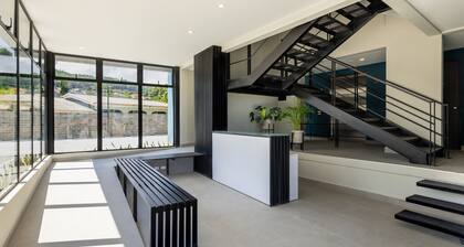 Brand New Lux Condo in Avitat