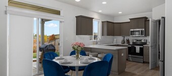 Beautiful Clean and Modern Home In Medford.