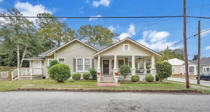 Historic Southern Home - close to downtown and GSU