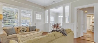 Historic Southern Home - close to downtown and GSU