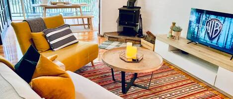 TV connectée, cheminée