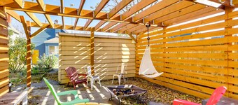 Gordon Square Studio ~ 4 Mi to Downtown Cleveland!