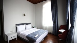 Minibar, caixa forta a l'habitació i decoració individual 