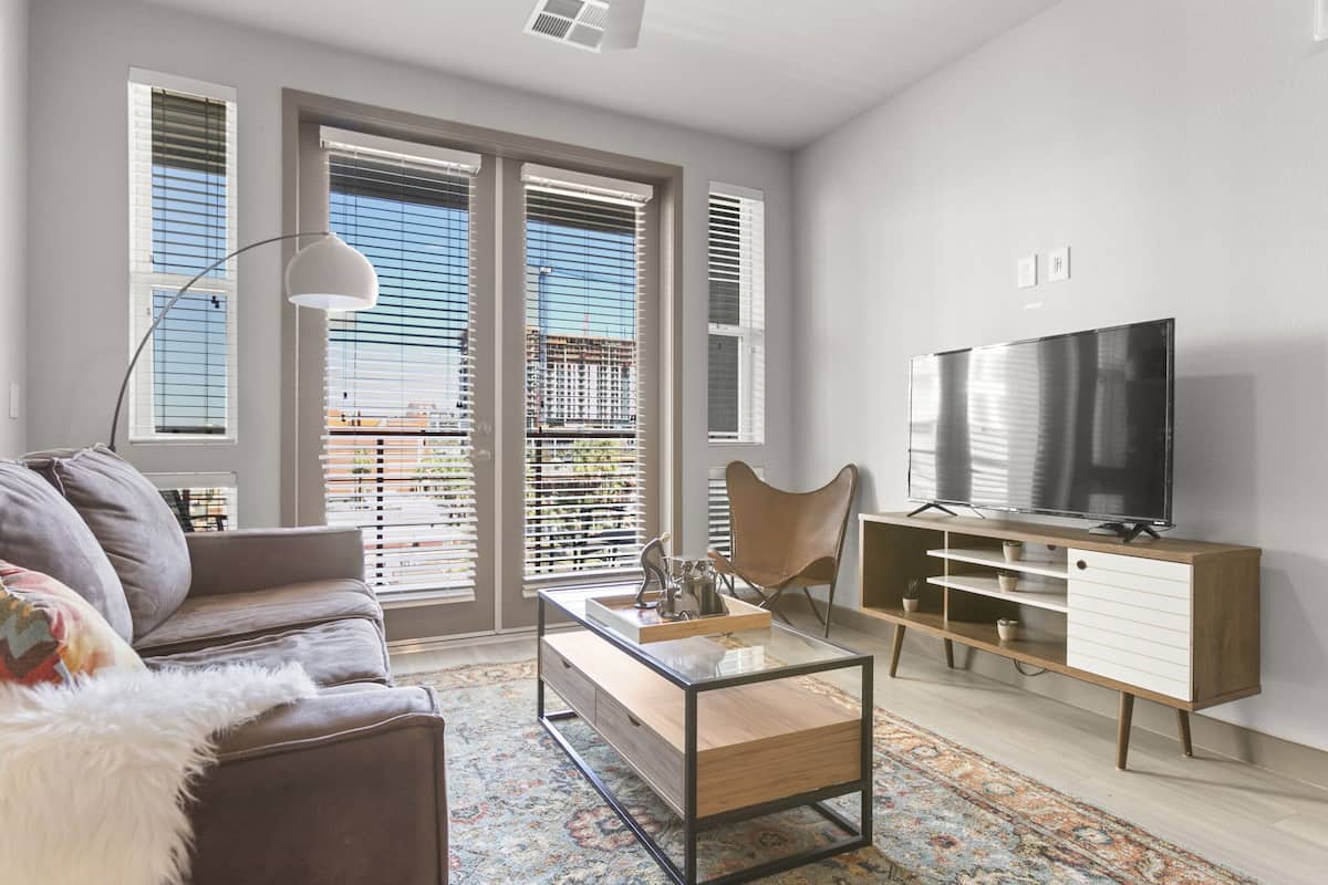 Deluxe-Apartment, 1 Schlafzimmer | Wohnbereich