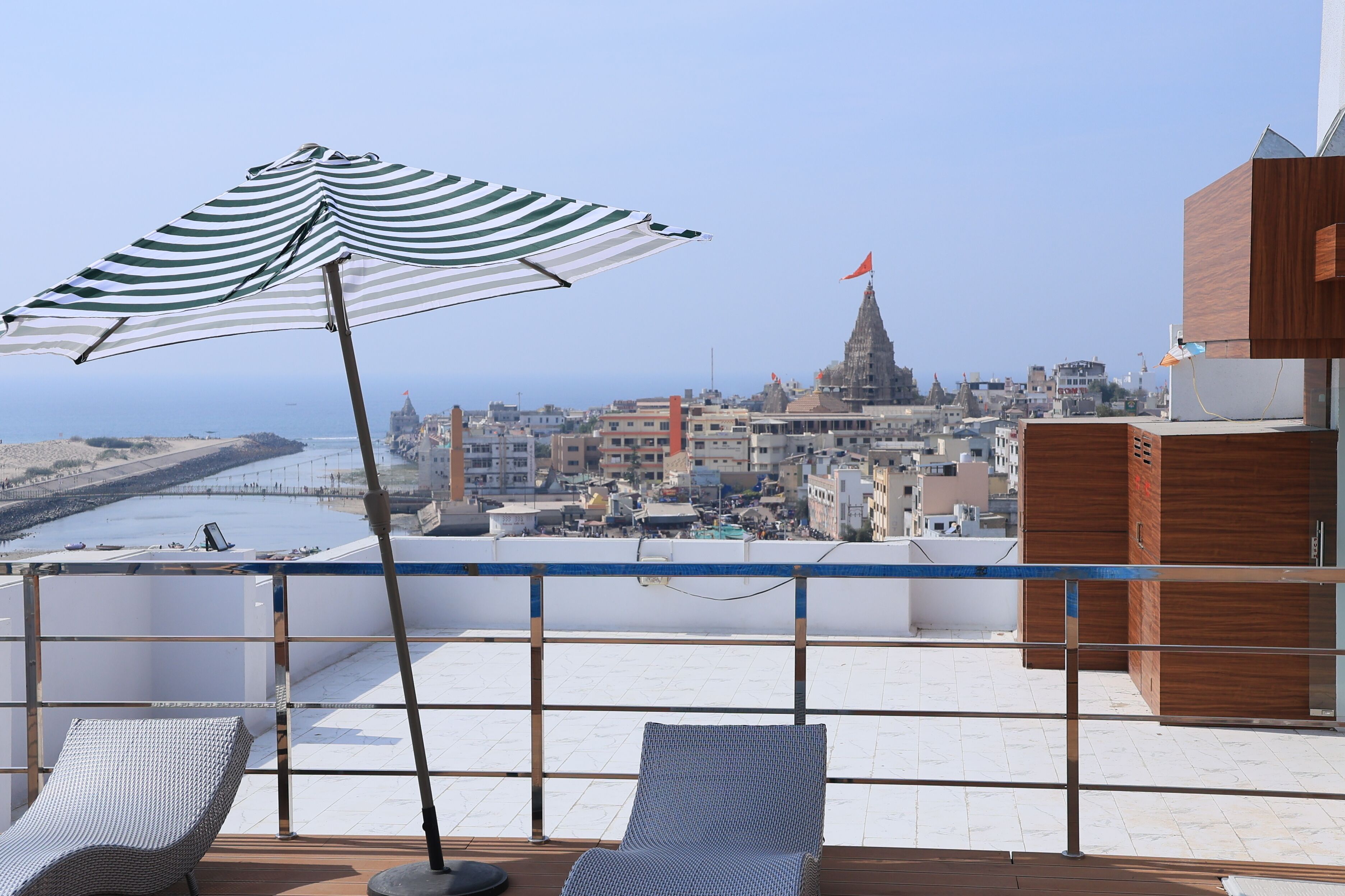 Executive Suite | Terrace/patio