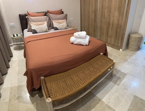 1 bedroom, iron/ironing board, WiFi, bed sheets - Pierre Précieuse au Coeur de L'hivernage (Marrakech)
