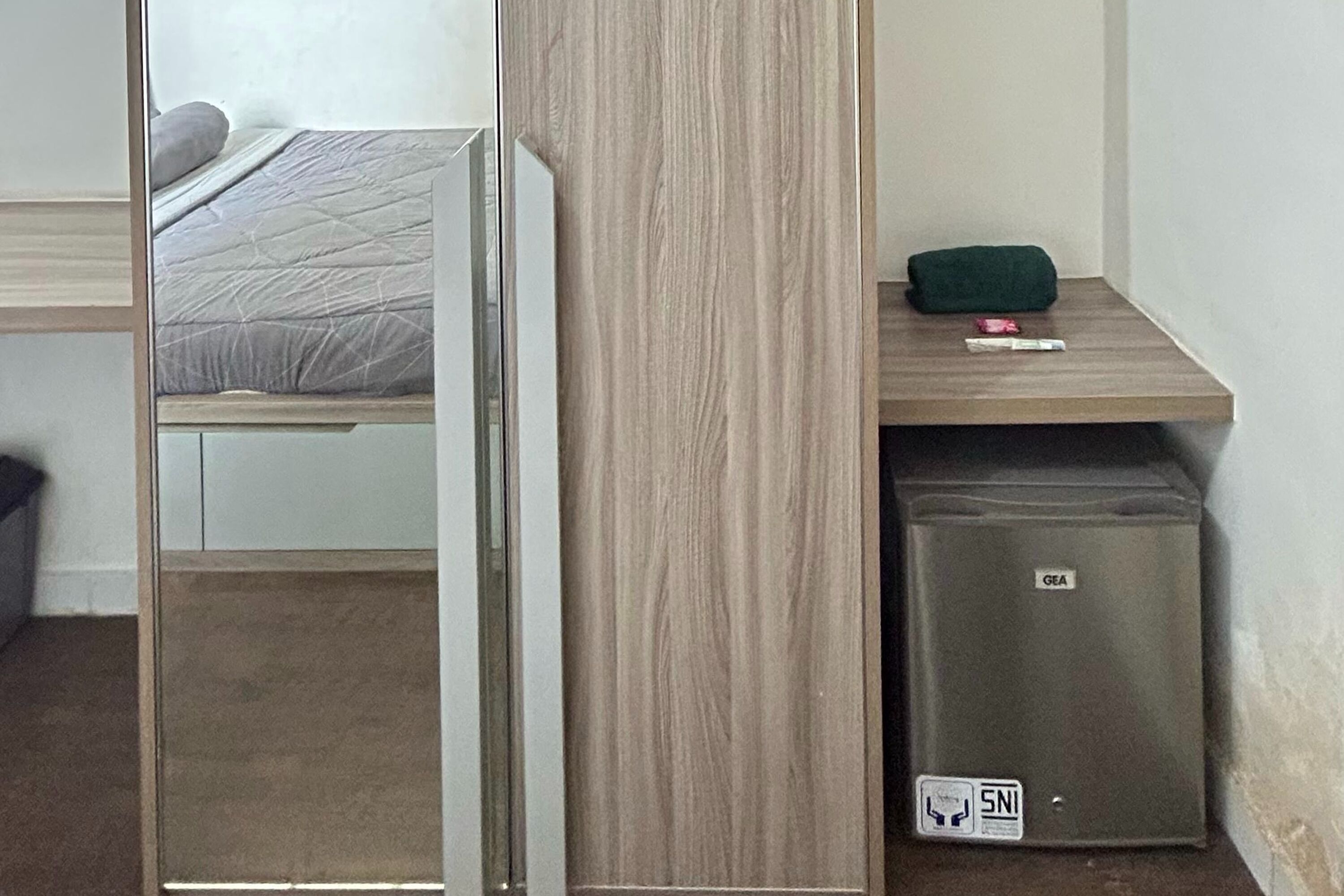 Studio | Desk, free WiFi