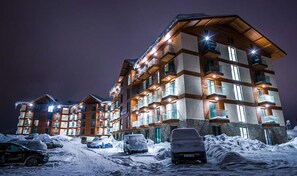 Front of property - evening/night - Loft 1 apartments New Gudauri (Kazbegi)