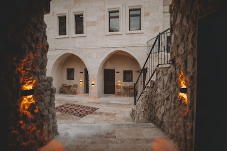 Patio. Daphne Cave Hotel