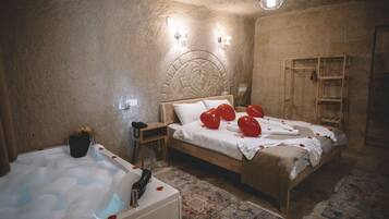 Superior Room | 1 bedroom, desk, blackout curtains, soundproofing