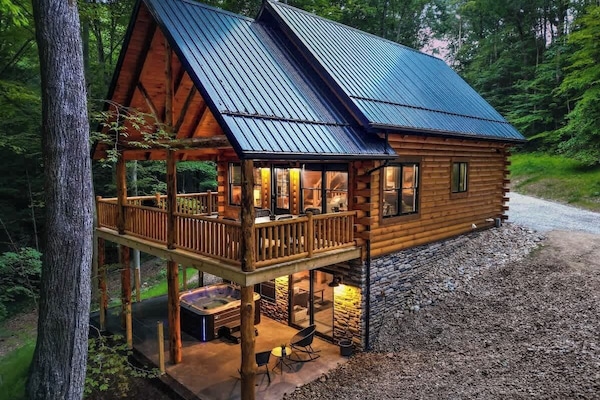 Peaceful Retreat Surrounded by Nature