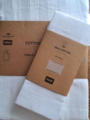 Hair dryer, towels, soap, toilet paper - Old Town walking distance. Very good location. (Tallinn)