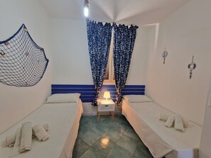 2 bedrooms, iron/ironing board