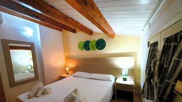 2 bedrooms