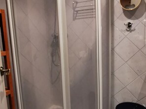 Hair dryer, towels
