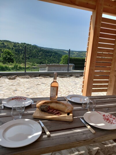 "LE Refuge" Douillet et Chaleureux.1200m D'altitude au Coeur du Massif du Mézenc