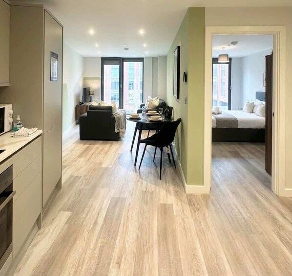 1 chambre, fer et planche à repasser, Wi-Fi, literie fournie