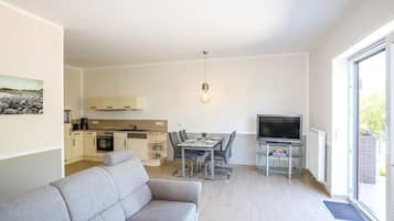 Condo | Living area | Flat-screen TV, heated floors