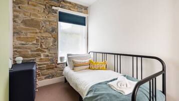 3 Schlafzimmer, Bügeleisen/Bügelbrett, WLAN, Bettwäsche