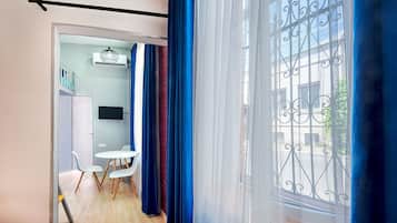 Apartment | 1 bedroom, iron/ironing board, free WiFi, bed sheets