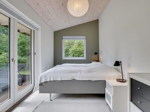 4 bedrooms, Internet