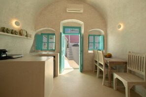 奢華複式房屋, 按摩浴缸, 庭園景觀 | 私人廚房 | 小冰箱、咖啡機/沖茶器、電熱水壺