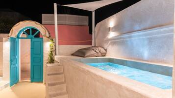 Dúplex de lujo, hidromasaje, vista al patio | Tina de hidromasaje