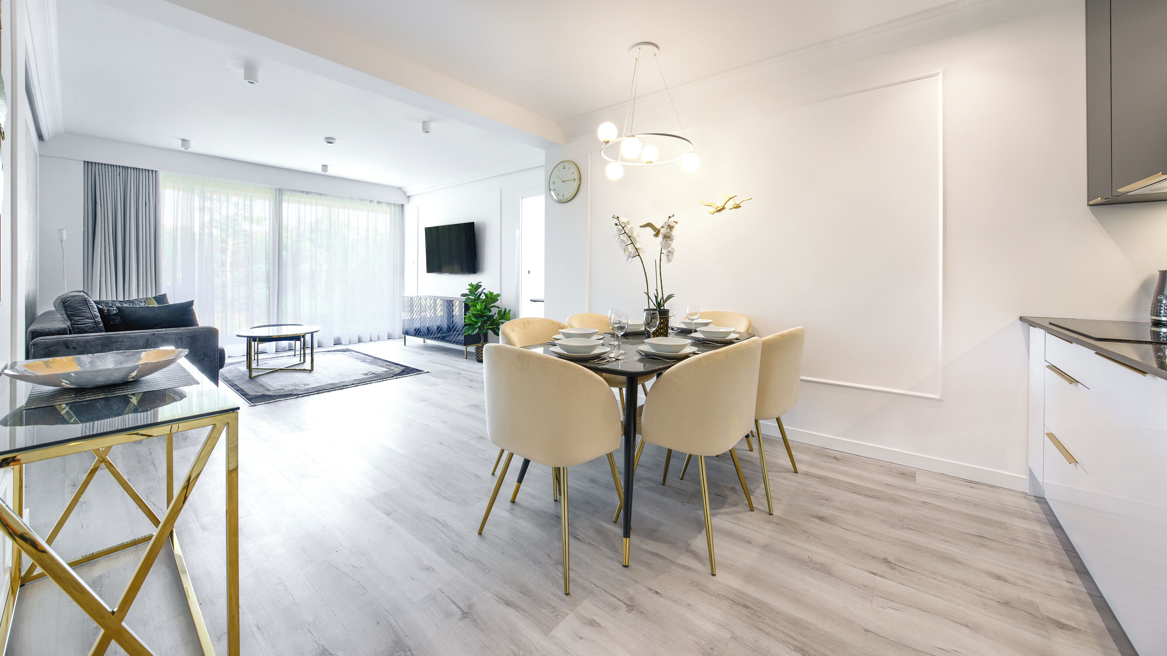 Apartamento (205) | Opções para refeição no quarto