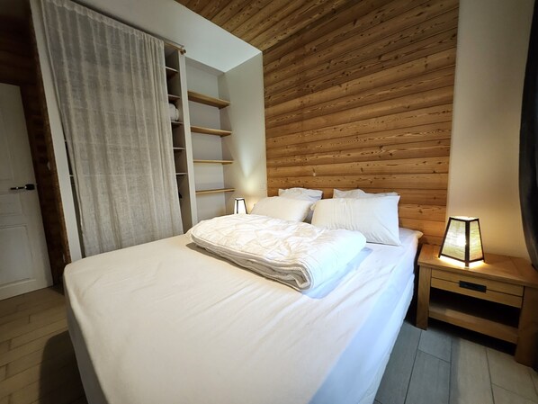 2 bedrooms, travel cot, free WiFi, bed sheets - Appartement en Rez-de-chaussée à la Montagne, Terrasse Privative (Besse-et-Saint-Anastaise)