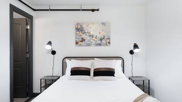 1 bedroom, desk, iron/ironing board, free WiFi