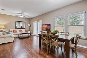 Interior - Amazing 4bdr house near Disney (Kissimmee)