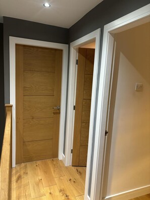 House, Multiple Beds | Interior - Beautiful 3-bed House in Grimsby (Grimsby)