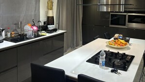 Unclassified image, 5 of 23, button - Beautiful 3-bed House in Grimsby (Grimsby)