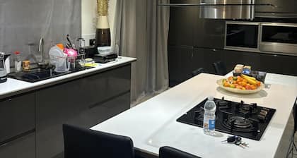 Beautiful 3-bed House in Grimsby