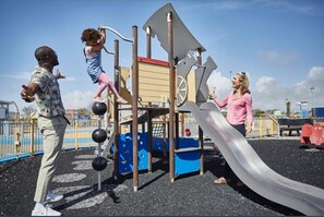 Cabin | Children’s area
