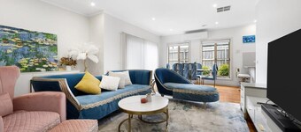 3BR Townhouse 7km to Chadstone