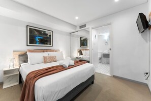 1 soverom, strykejern/-brett, wi-fi og sengetøy