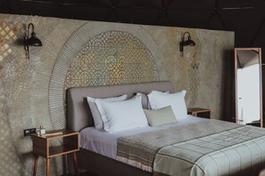 Luxury Tent | 1 bedroom, Egyptian cotton sheets, premium bedding, minibar