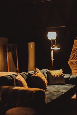 Luxury Tent | 1 bedroom, Egyptian cotton sheets, premium bedding, minibar