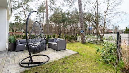 ์ํํธ (2) | ํ
๋ผ์ค/ํํฐ์ค