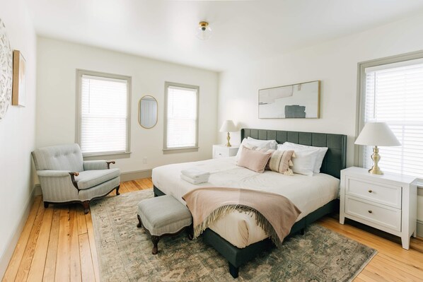 3 bedrooms, iron/ironing board, travel crib, WiFi