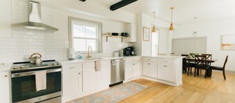 Quaint, Vintage Reno in Manheim