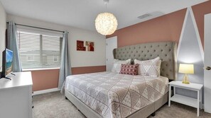 5 Schlafzimmer, Bügeleisen/Bügelbrett, WLAN, Bettwäsche